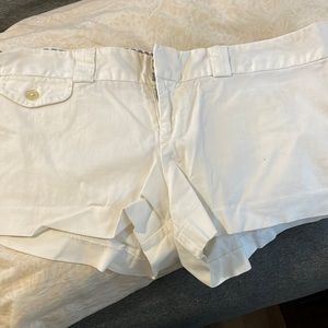 White shorts American eagle